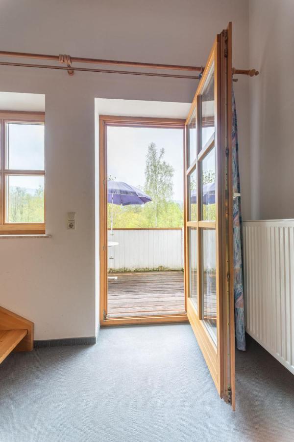 Apartment Am Hohen Bogen-5 By Interhome アルラッハ エクステリア 写真